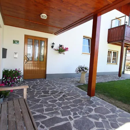 Spacious In Near Ski Area Hochkonig Daire Maria Alm am Steinernen Meer